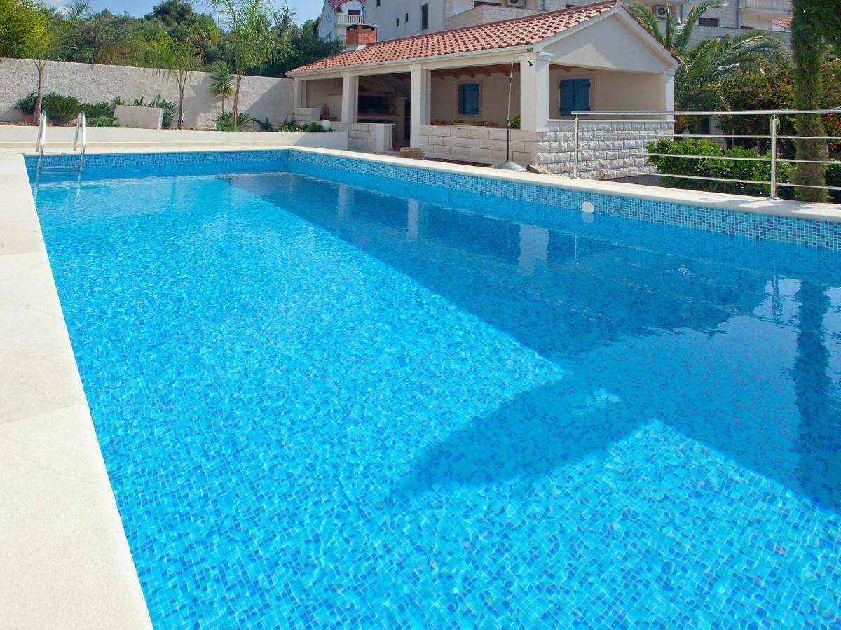 Apartment Villa 2 Pools-1 By Interhome Sutivan Zewnętrze zdjęcie